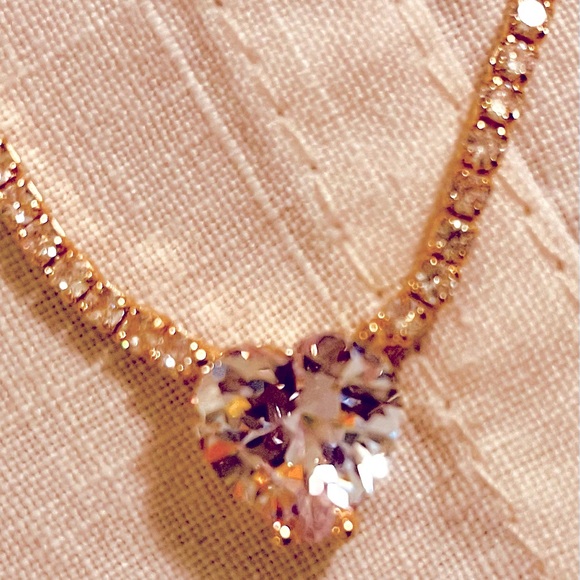 Crystal Necklace, Like New! - Picture 2 of 3